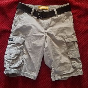 Boys Cargo shorts w/ black belt